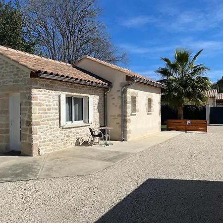 Petite Maison Refaite A Neuf Proche Plage Meze Exterior photo