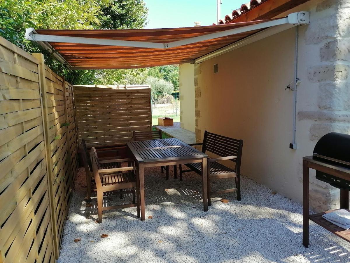 Holiday home Petite Maison Refaite A Neuf Proche